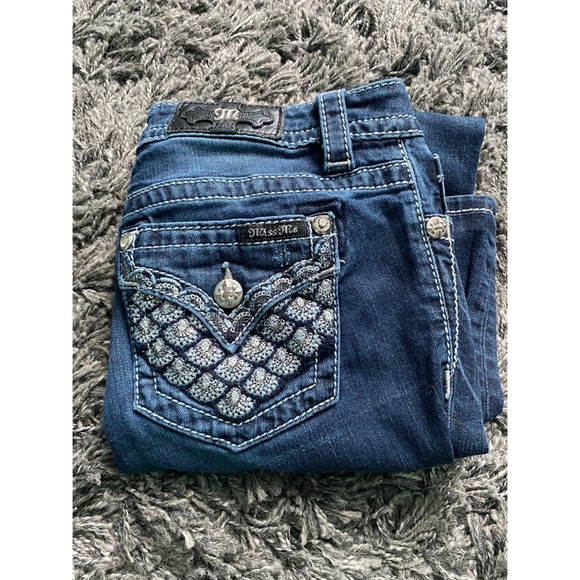 Miss Me Denim - •Miss Me Signature Slim Boot Jeans•